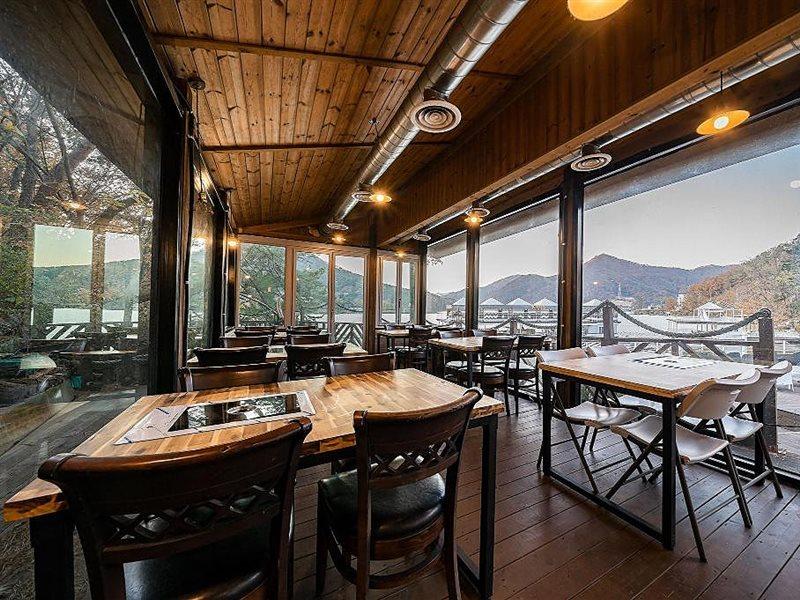Hotel Haus Gapyeong Ngoại thất bức ảnh