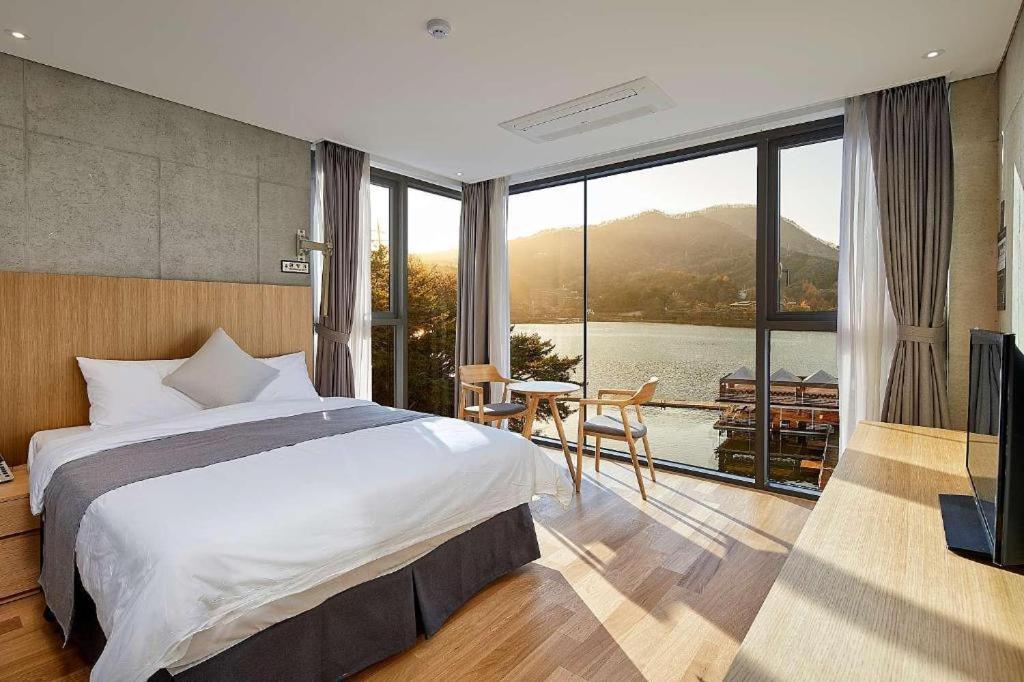 Hotel Haus Gapyeong Ngoại thất bức ảnh