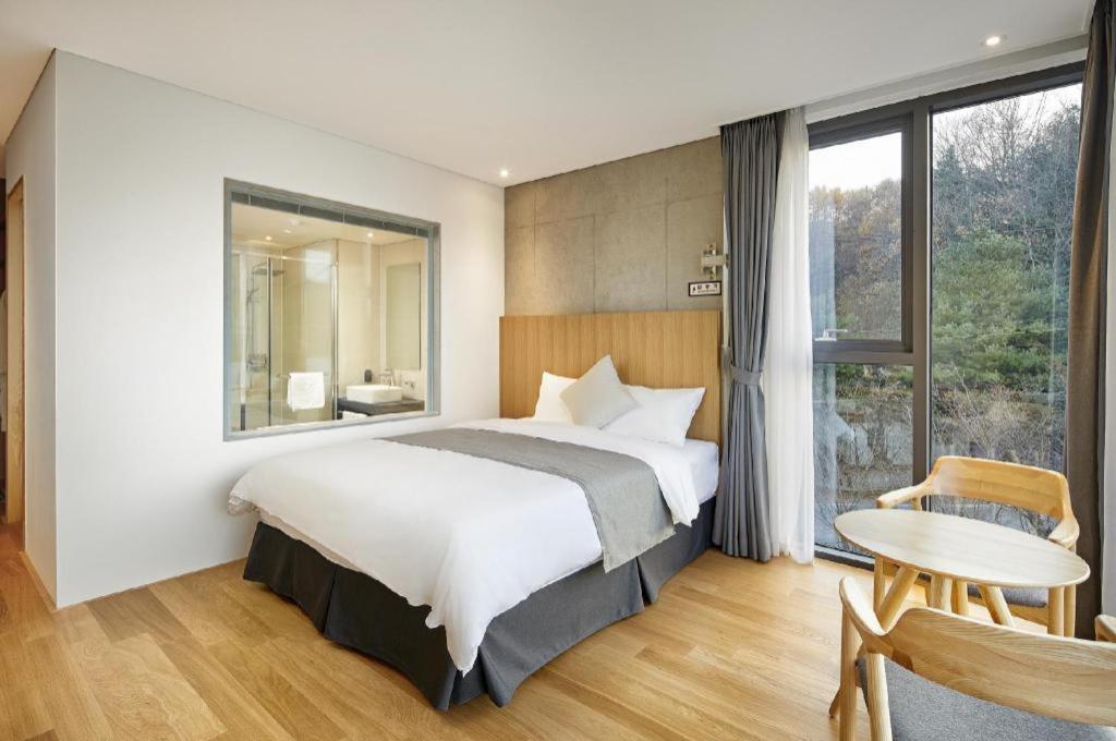 Hotel Haus Gapyeong Ngoại thất bức ảnh