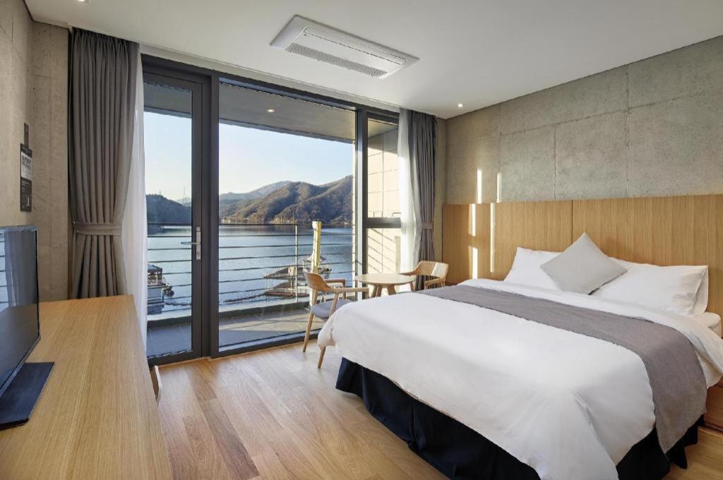 Hotel Haus Gapyeong Ngoại thất bức ảnh